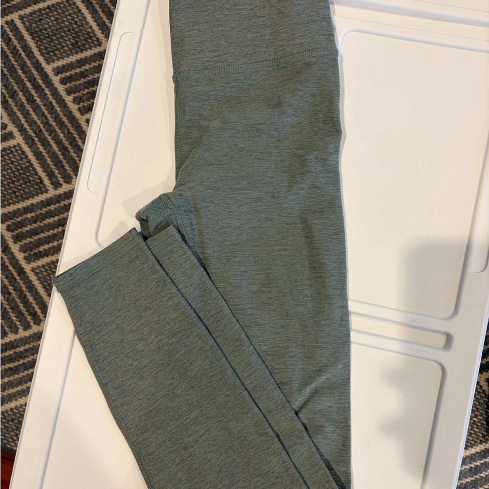 Vuori Green Leggings